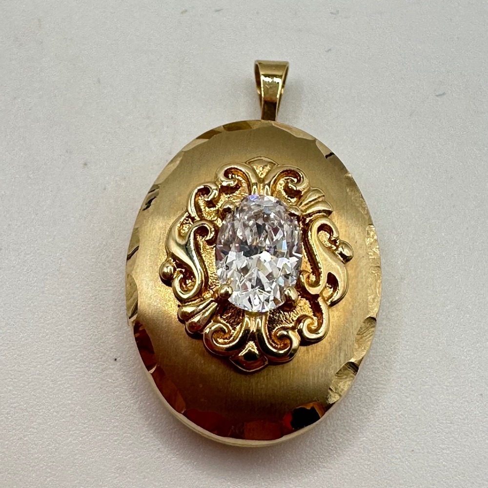 Vintage Princess Pride Creations 14K Gold CZ Oval Locket Pendant PPC DQCZ